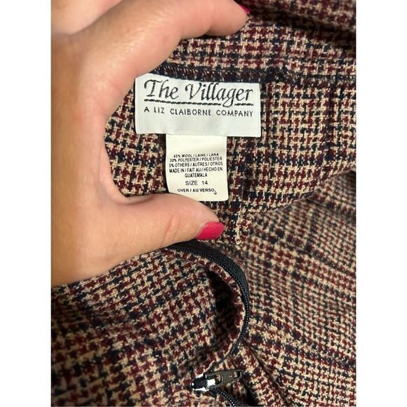 Vintage Liz Claiborne The Villager 2 piece wool blend skirt suit size 14 - Picture 7 of 12